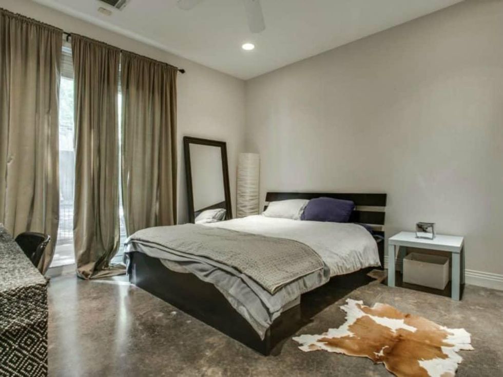 Bedroom at 3009 State St. in Dallas