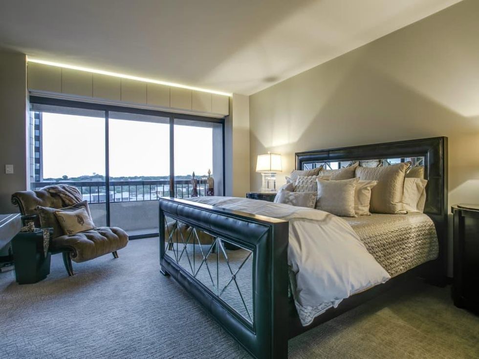 Bedroom at 3831 Turtle Creek Blvd. in Dallas