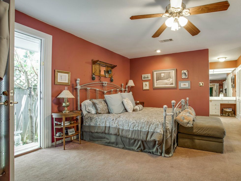 Bedroom at 6522 Park Ln. in Dallas