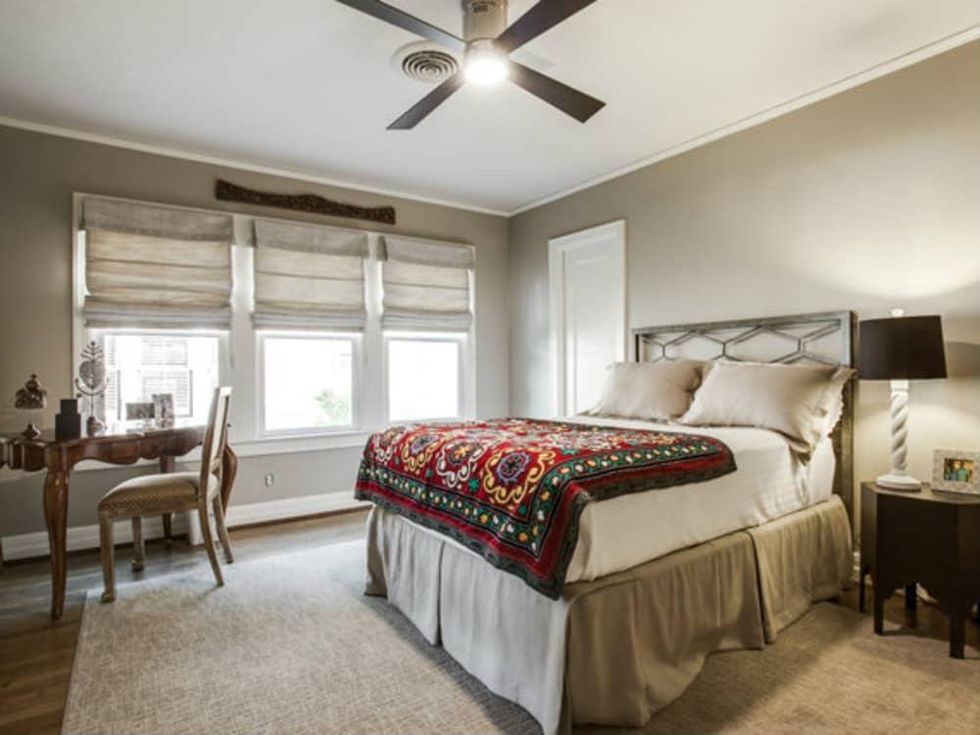 Bedroom at 811 Monte Vista Dr. in Dallas