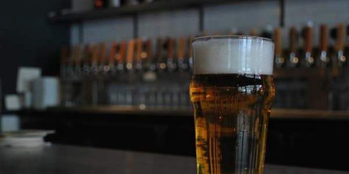 Black Sheep Sports Bar opens inside 25 BBQ in Arlington ...