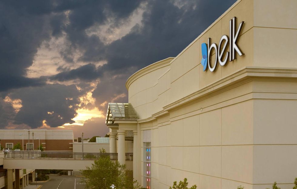 Belk Goes Big in Dallas – Visual Merchandising and Store Design