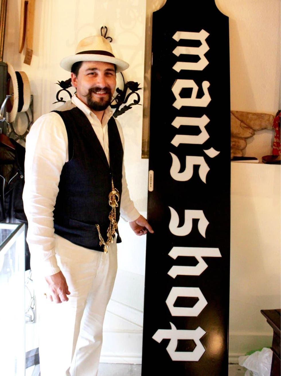 Benny Jack Antiques in Dallas