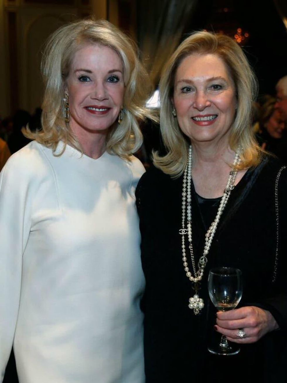 Beverly Nichols, Peggy Sewell