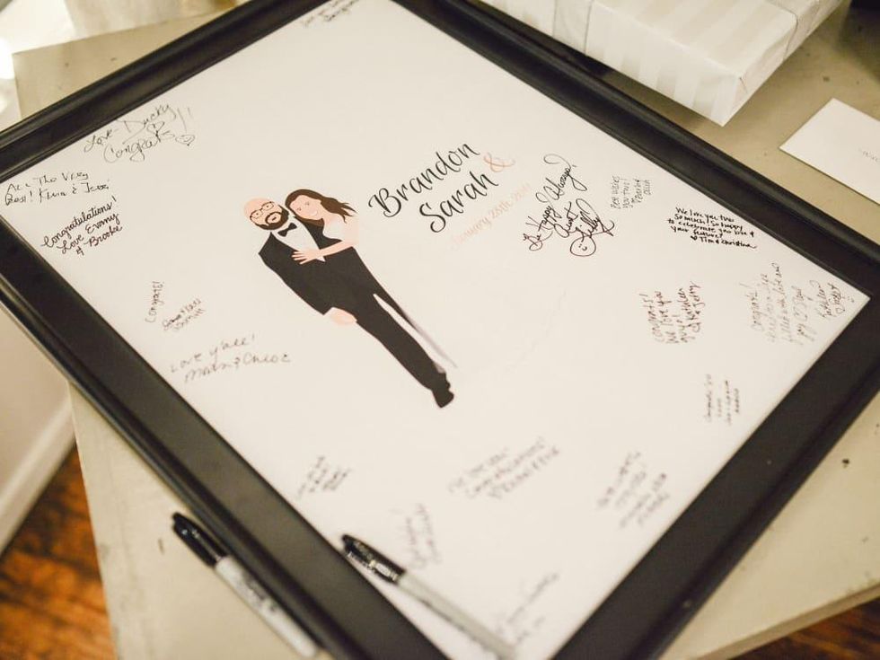 Beville Wedding, Sign