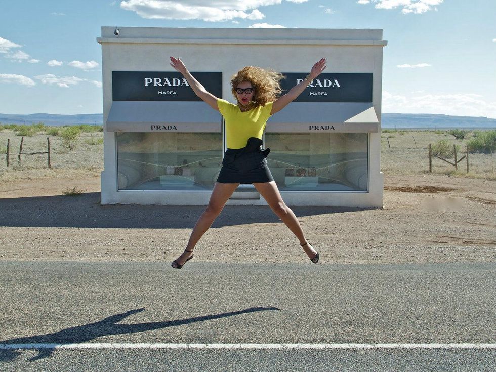 Beyonce in front of Prada Marfa installation