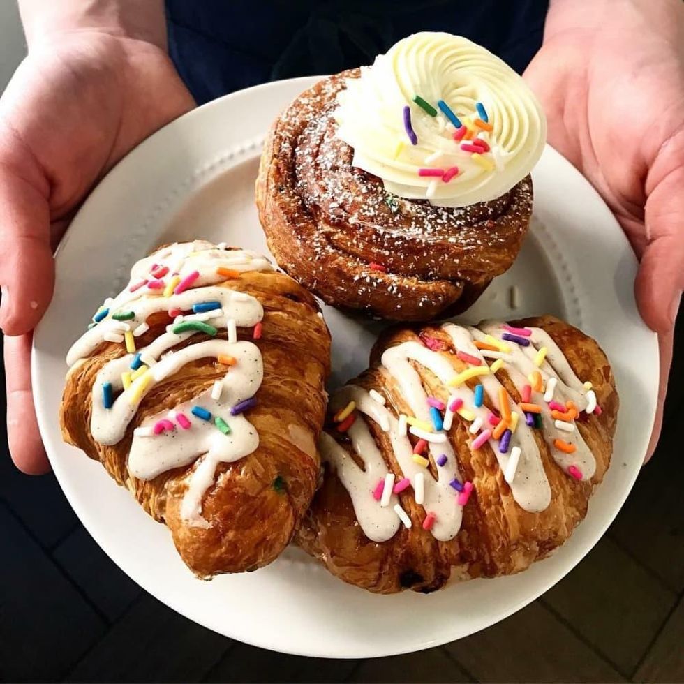 BIsous Bisous Patisserie