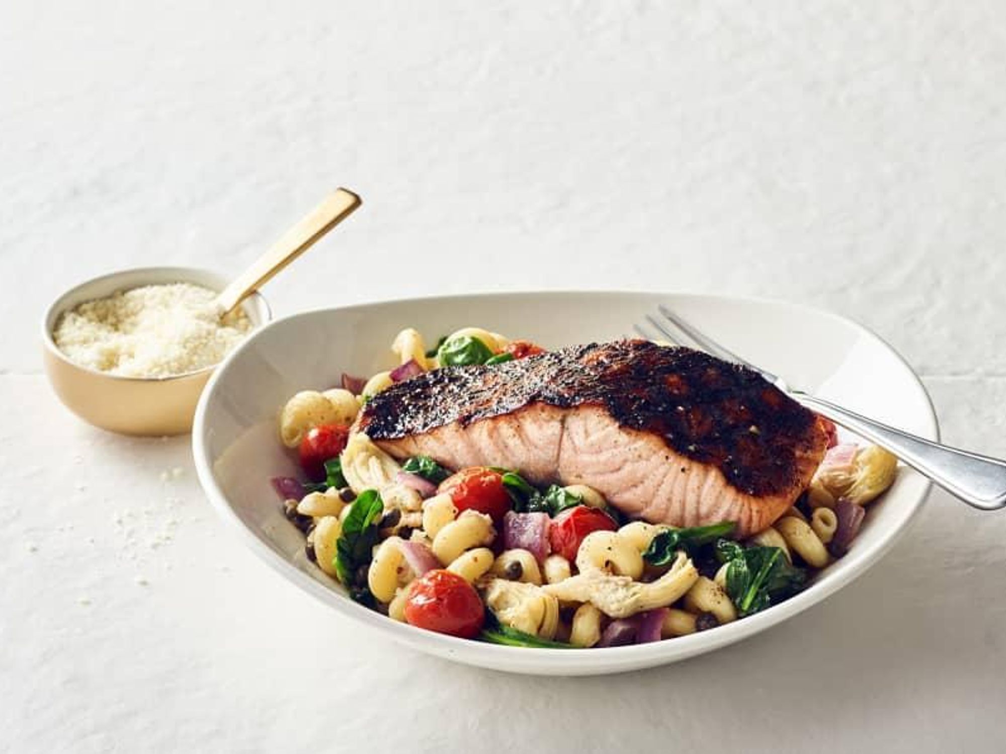 blackened salmon pasta