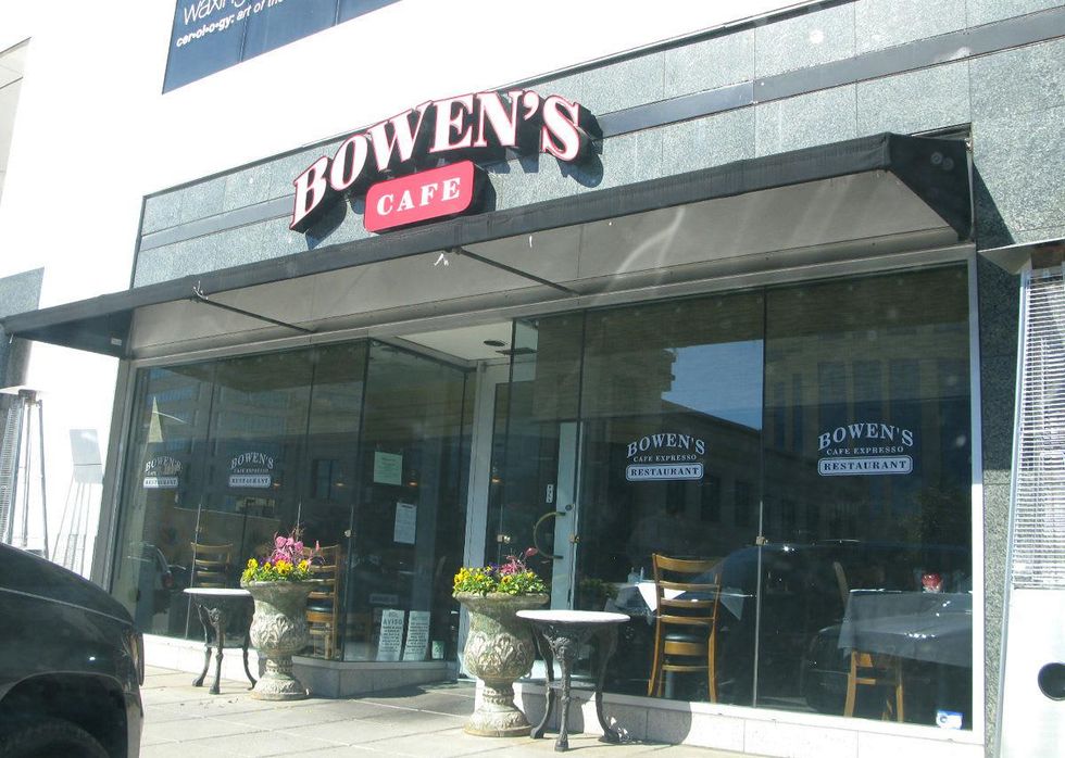 Bowen's Cafe Expresso