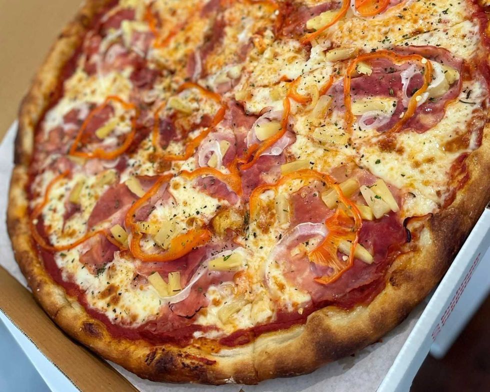 Bread Street Boys pizza