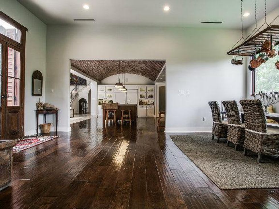 Breakfast room at 8211 Inwood Rd. in Dallas