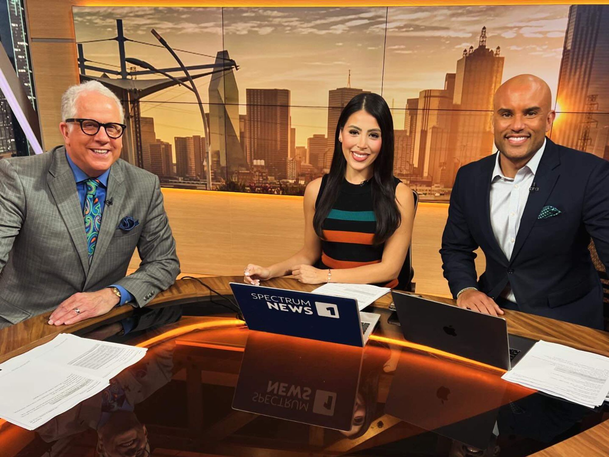 Brett Shipp, Charles Divins