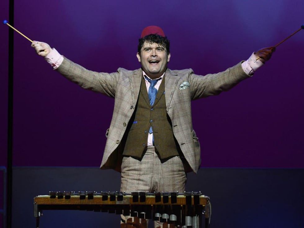 Brian Gonzales in One Man, Two Guvnors