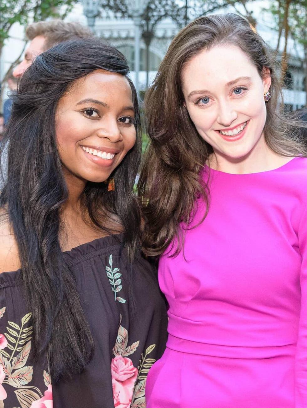 Britt Singleton, Kay Weir