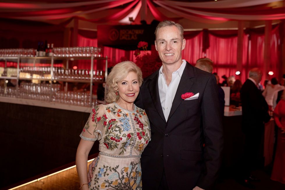 Broadway Dallas' glitzy gala seduces with hot night at the Moulin Rouge