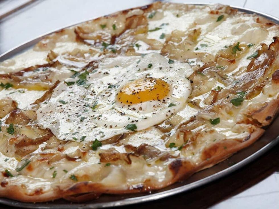 Brunch pizza at Vicini restaurant in Frisco