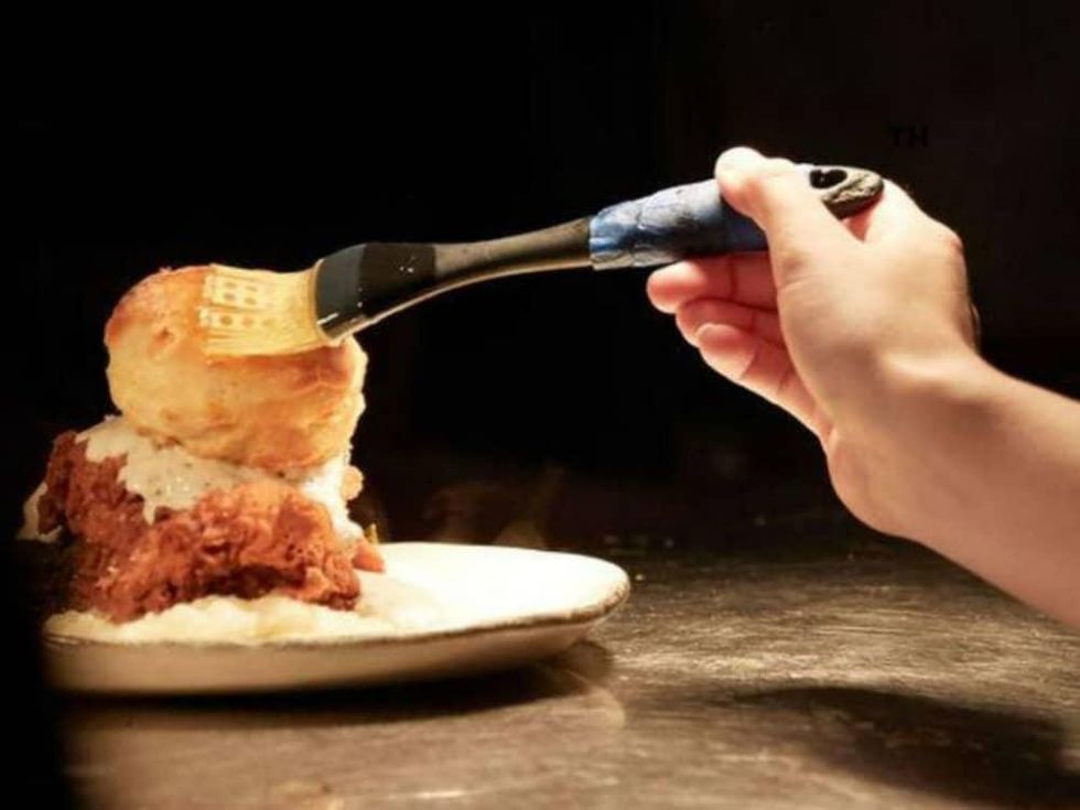 Cafe Momentum biscuit