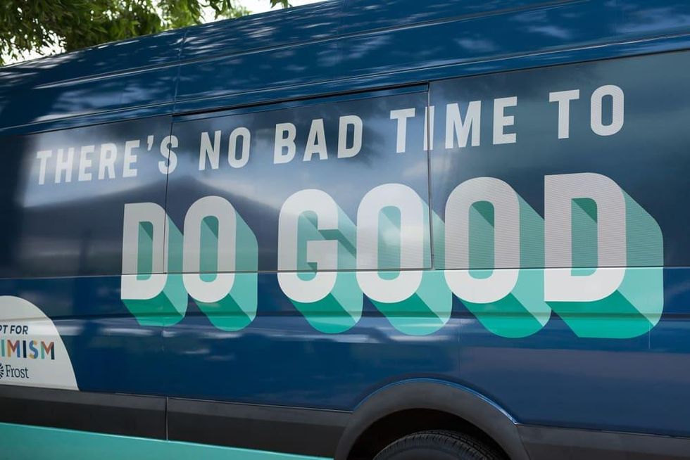 Call Me Optimistic van