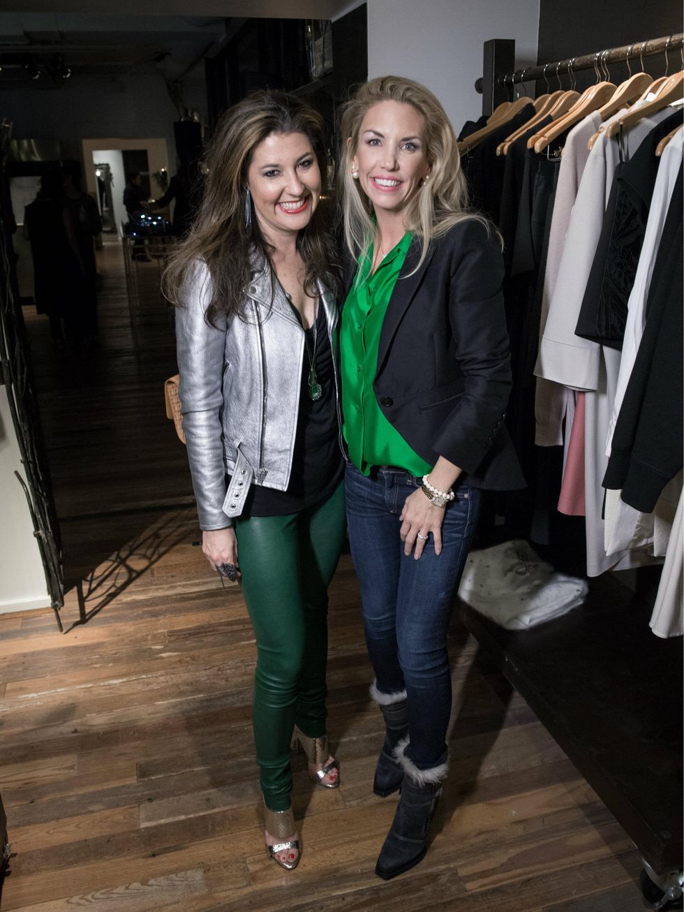 Capera Ryan, Helena Wall, Shine On Forty Five Ten