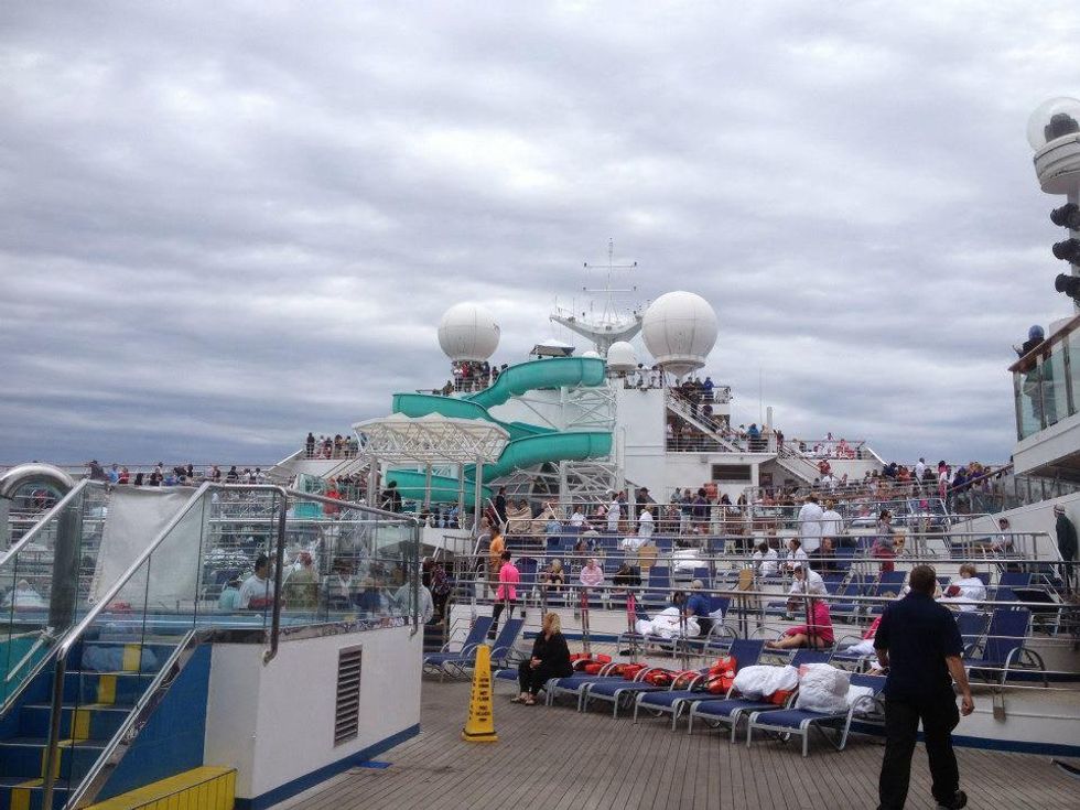 Carnival Triumph, started to rain
