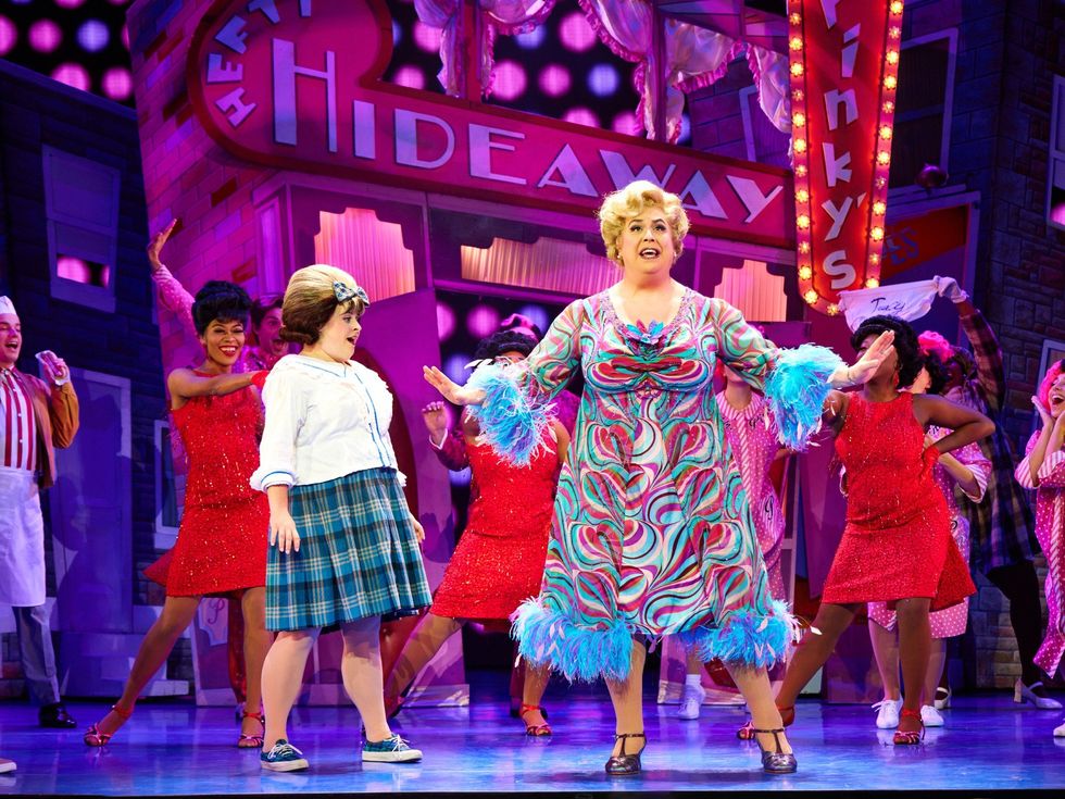 Caroline Eiseman, Greg Kalafatas, and Company in national tour of Hairspray