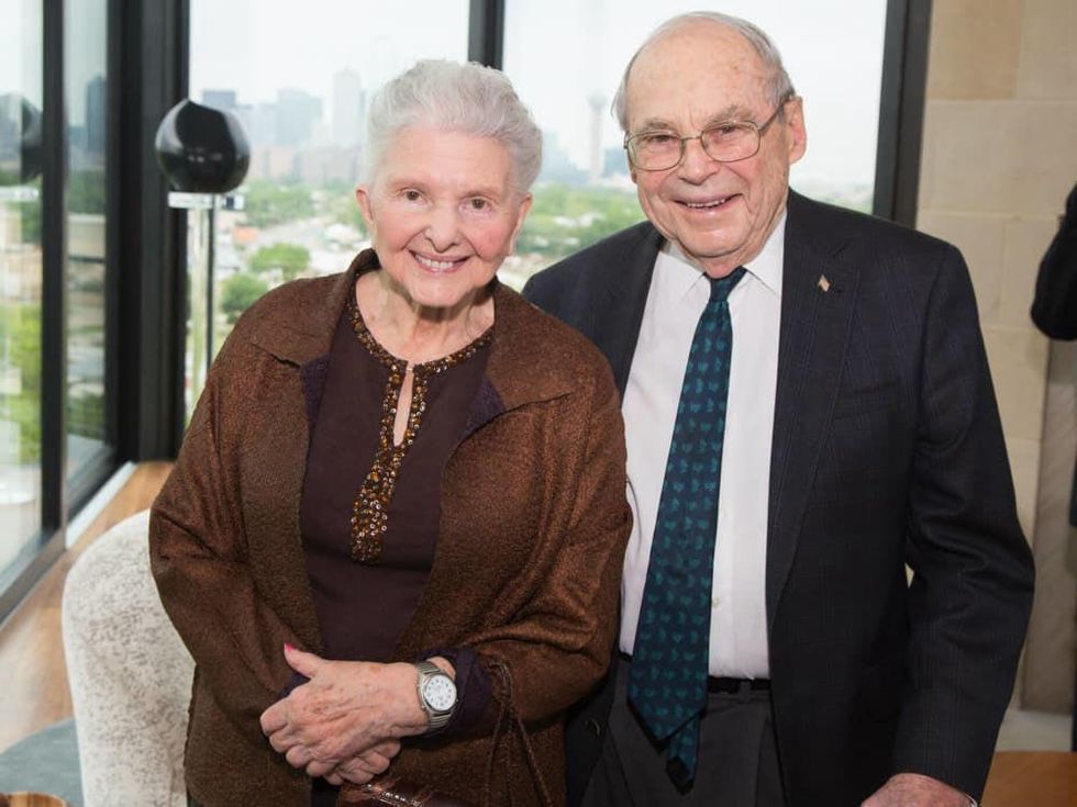 Caroline Rose Hunt, Robert Brackbill