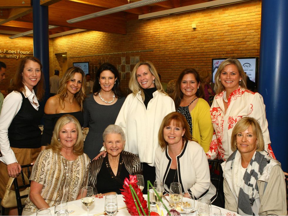 Caroline\u2019s table, VNA Celebrity Chef Competition