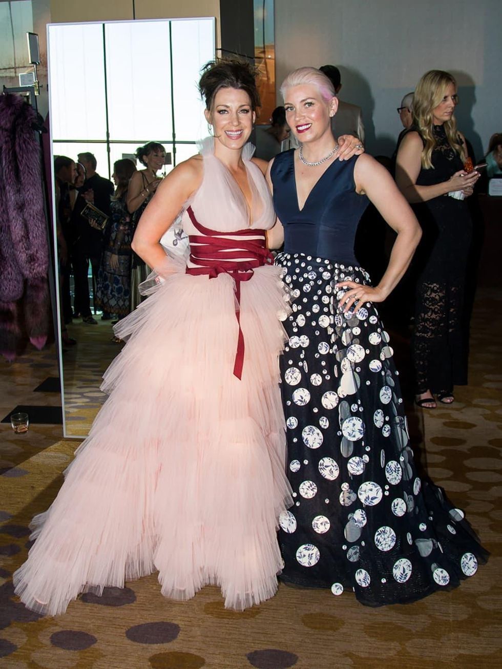 Catherine Cox, Lauren Havens