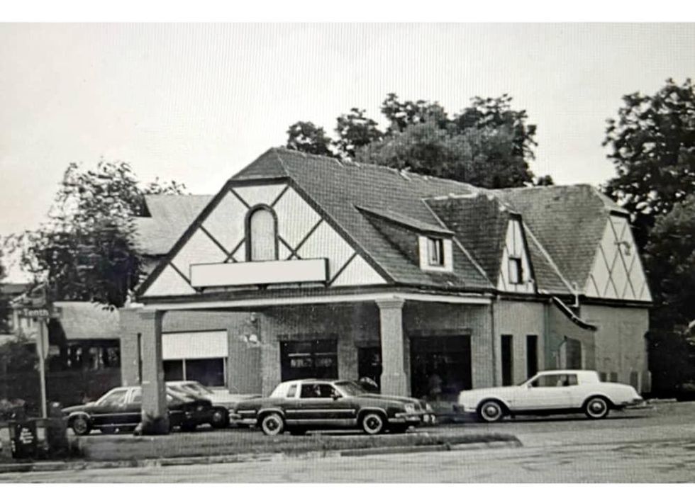 Cenzo pizza / oak cliff mobil