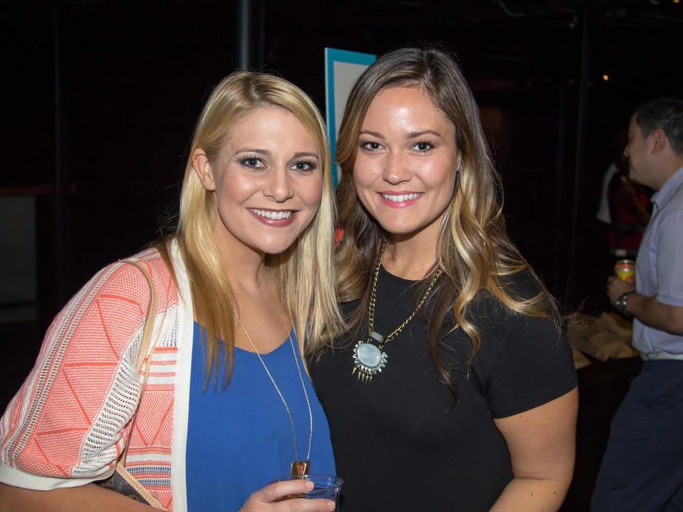 Chavanne Cazayoux, Holly Betts