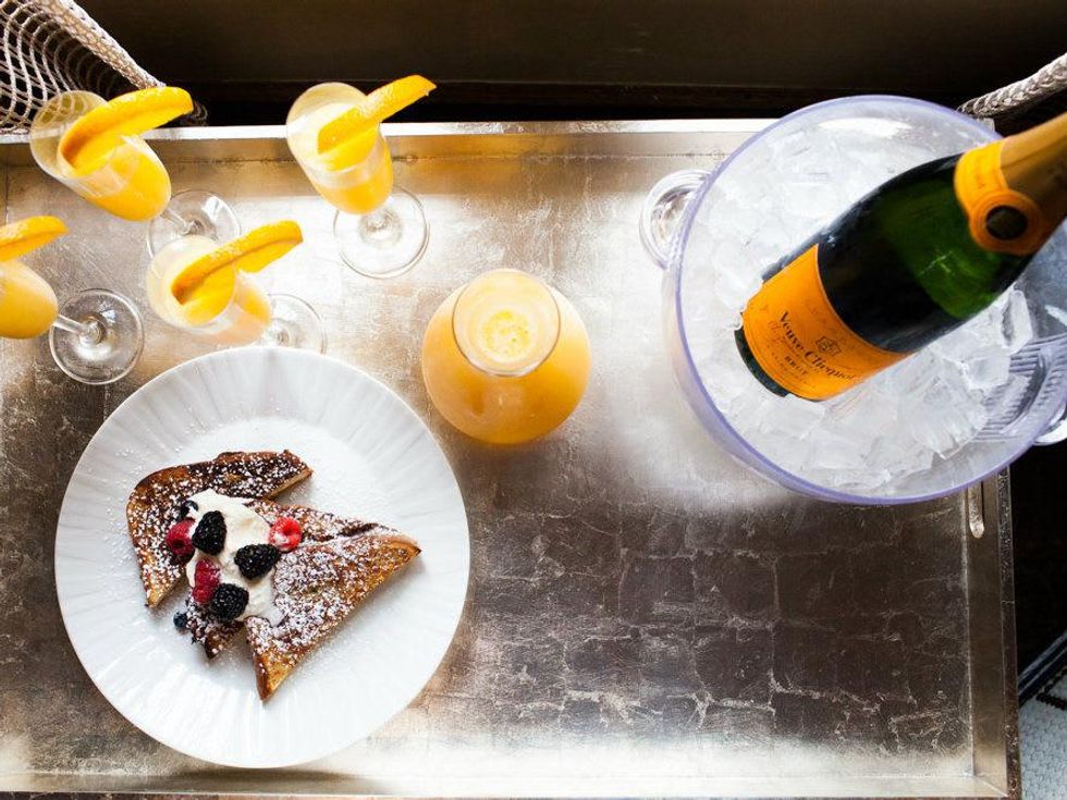 chic sunday, lounge 31