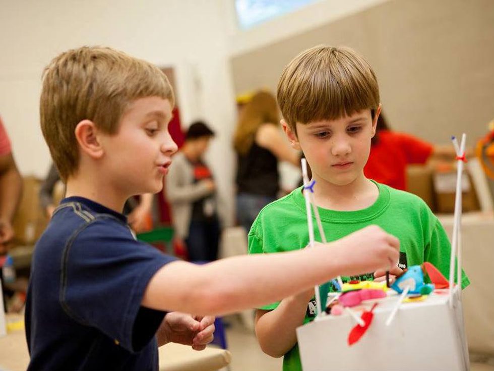 Children at Dallas Museum of Art