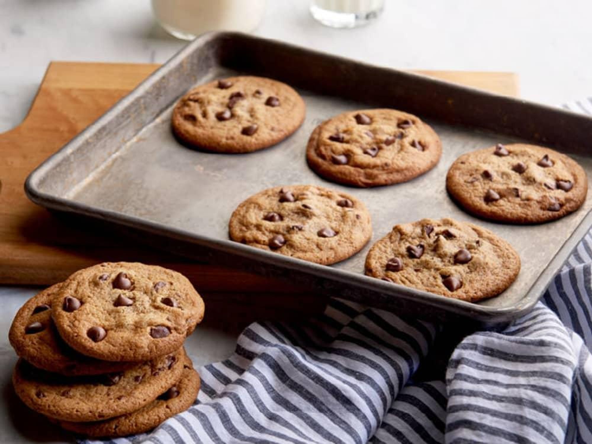 Chocolate chip cookie