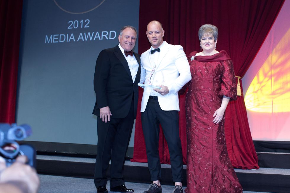 Chris Kouvelis, Geoffrey Henning, Mitzi Lemons