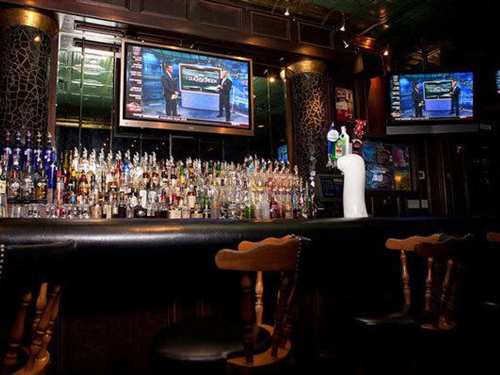 the-13-best-sports-bars-for-watching-super-bowl-liv-in-dallas-dallas