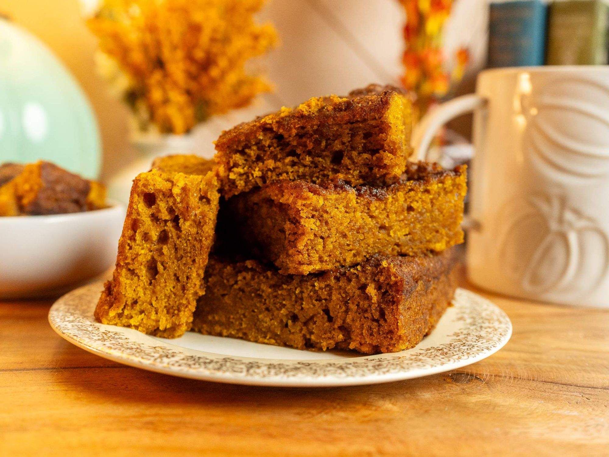 Cinnaholic pumpkin bread