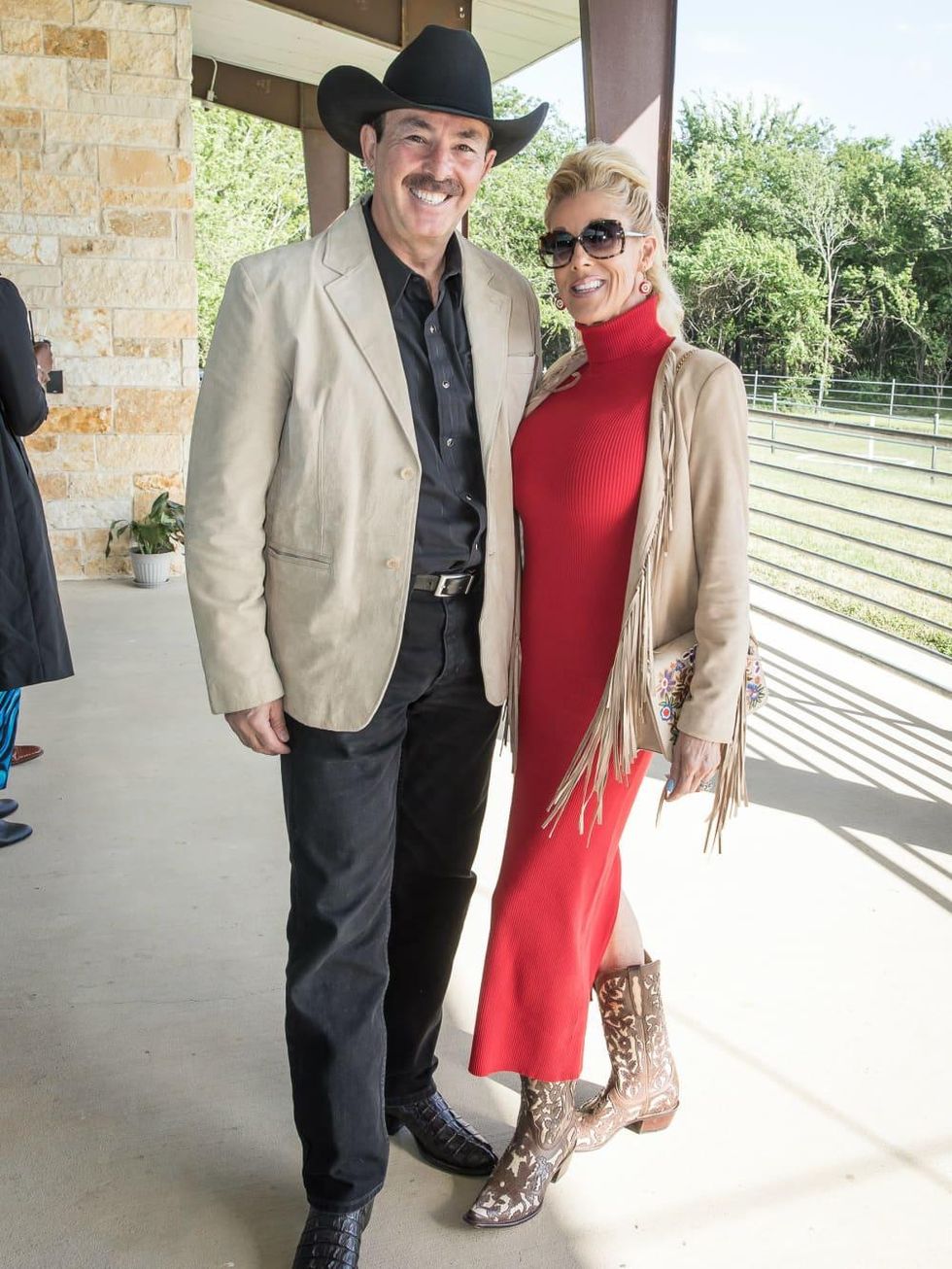 CJ Comu, Phyllis Comu