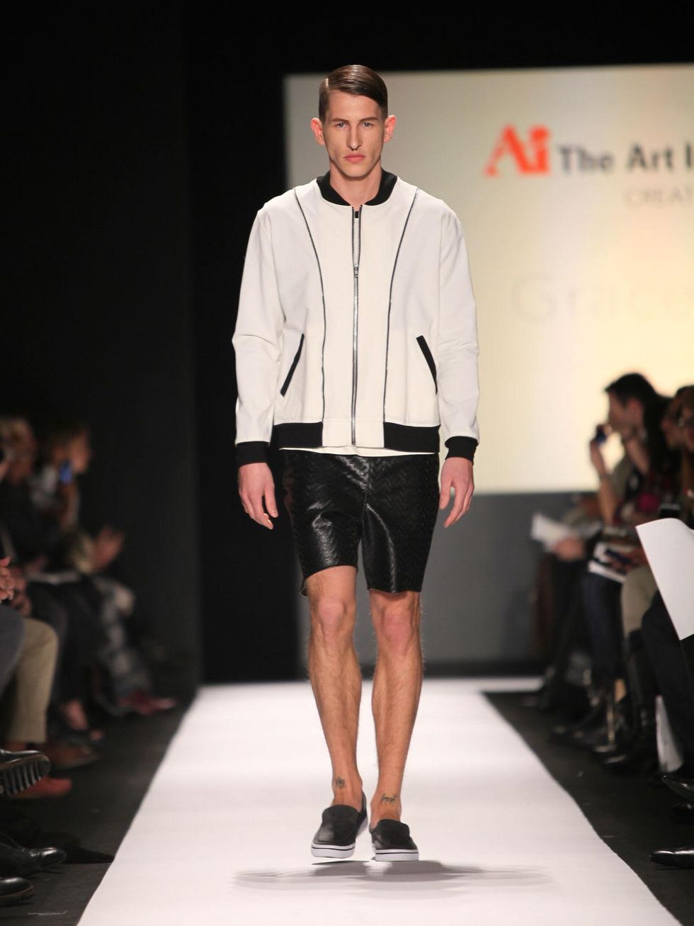 Clifford New York Fashion Week fall 2015 The Art Institutes winners February 2015 Grace Ahn - LOOK 1