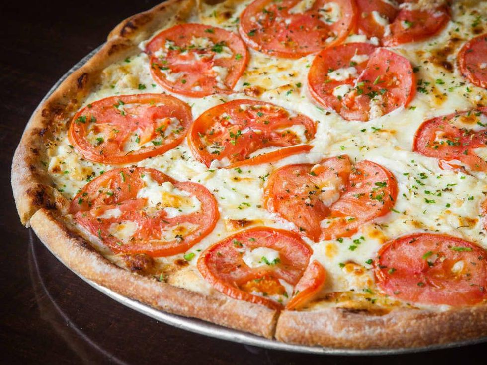 Coal Vines White Special pizza