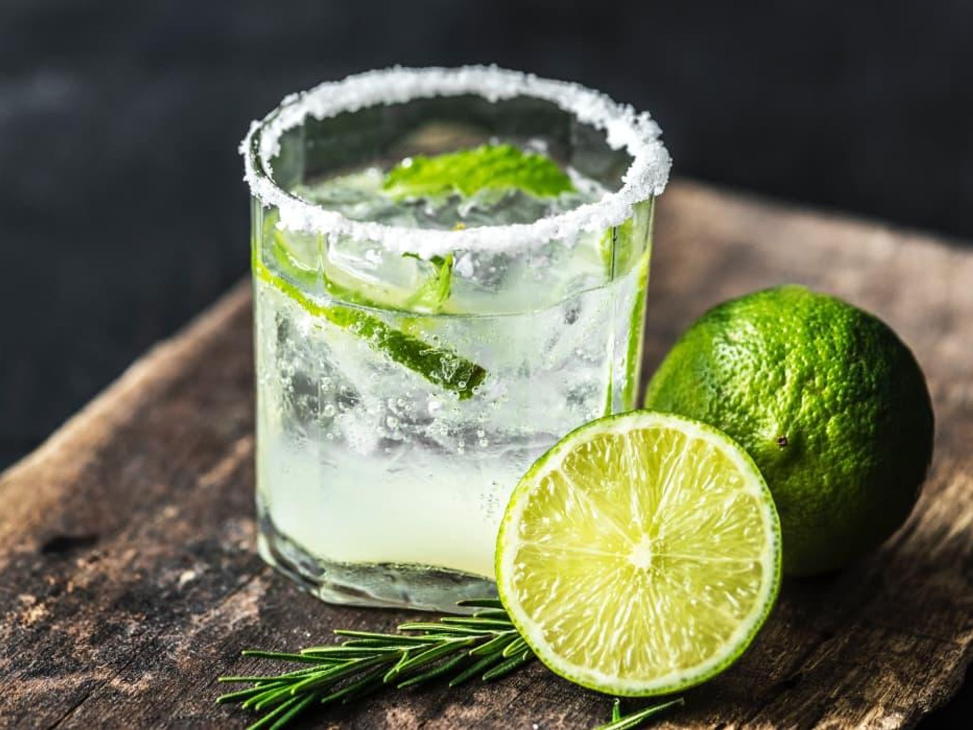 Cocktail with lime