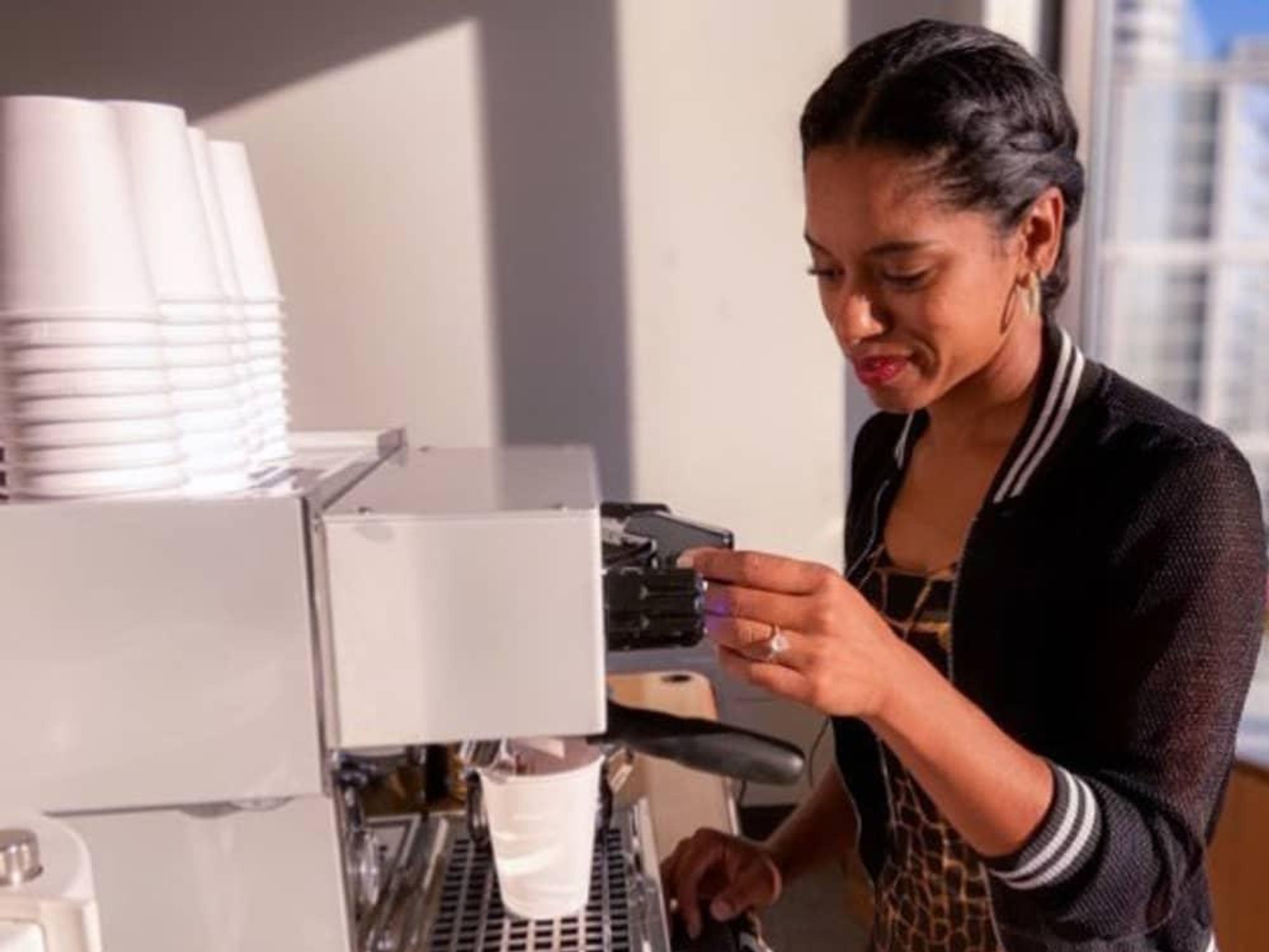 Coffee Maker, 100 cup - Uptown Rentals