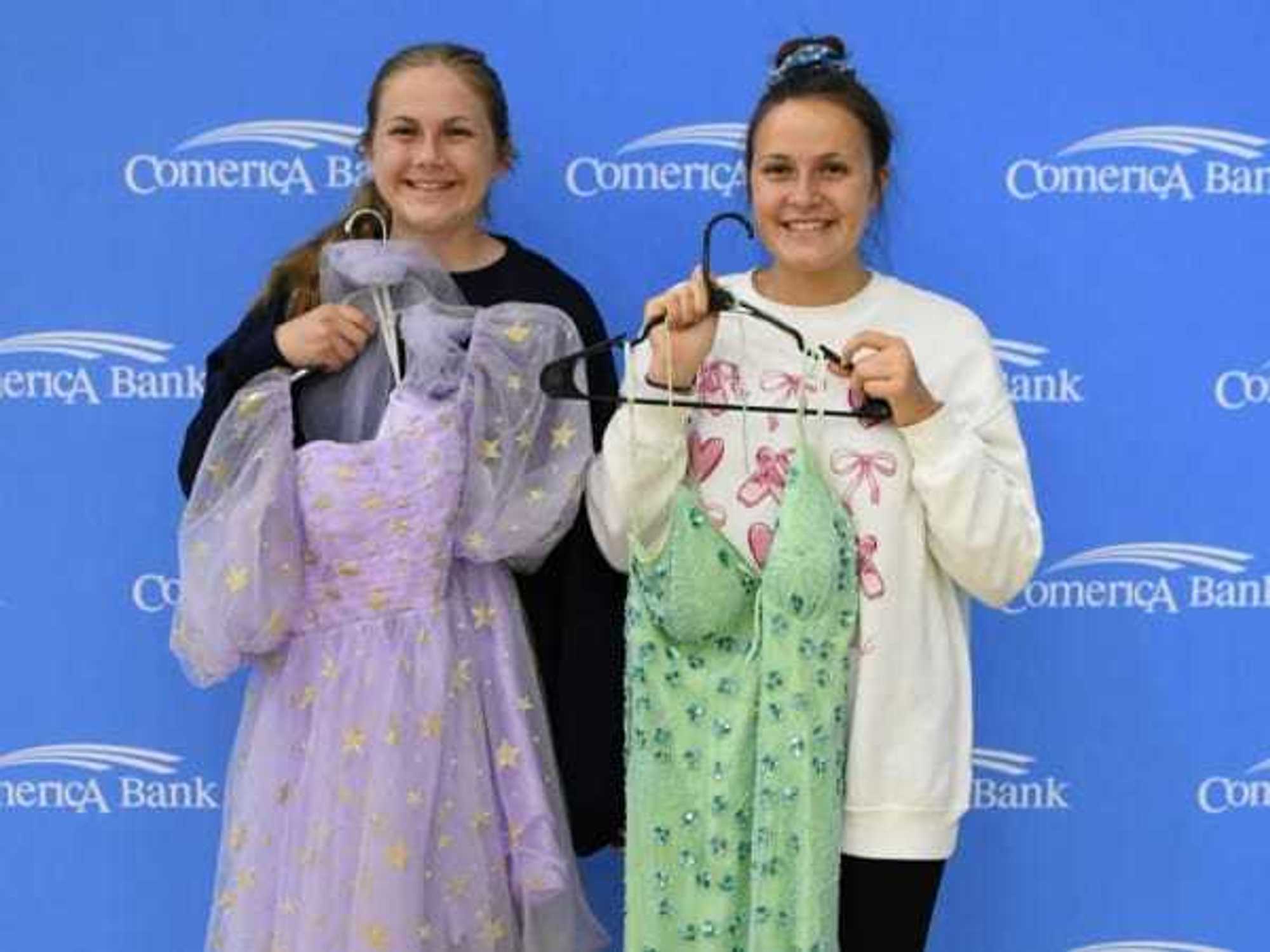 Comerica Bank Prom Dress Drive