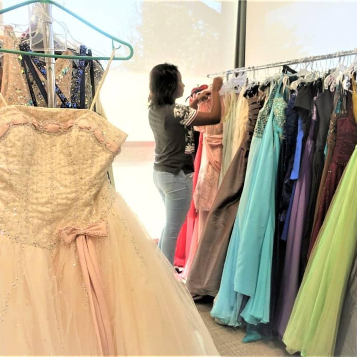 These Dallas-area prom dress drives help deserving teens dance the night away - CultureMap Dallas These Dallas-area prom dress drives help deserving teens dance the night away - CultureMap Dallas