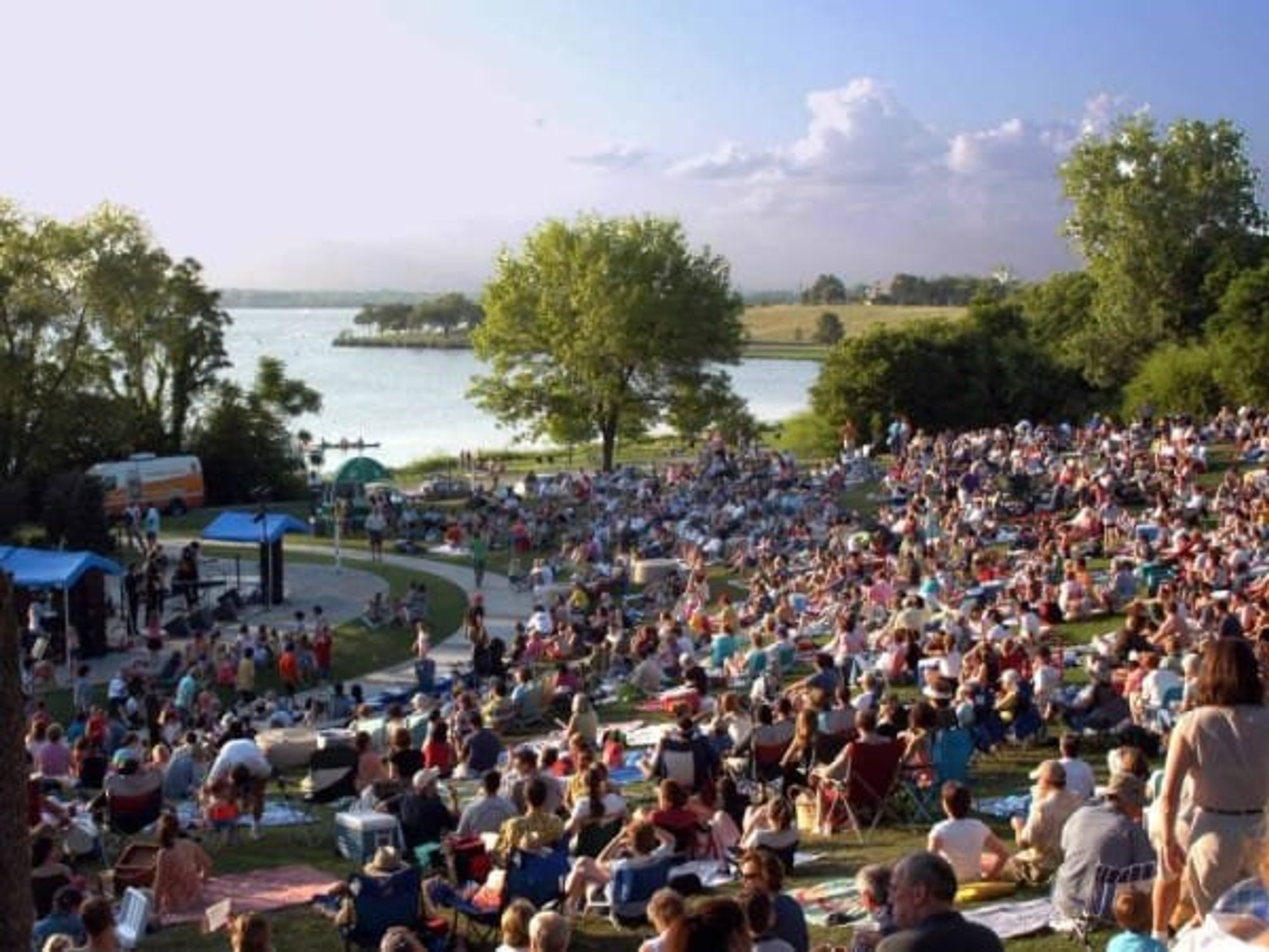 Cool Thursdays Concert Series at Dallas Arboretum