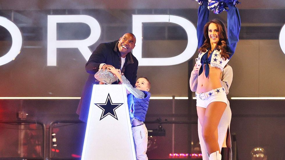 Cowboys Christmas at The Star