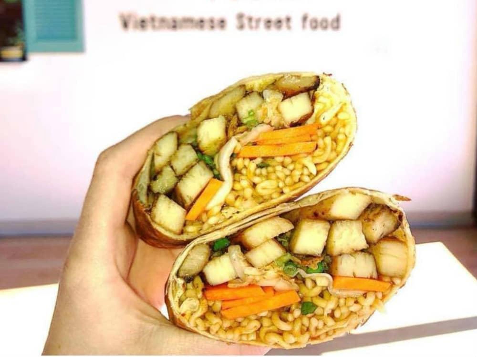 Cris and John ramenrito