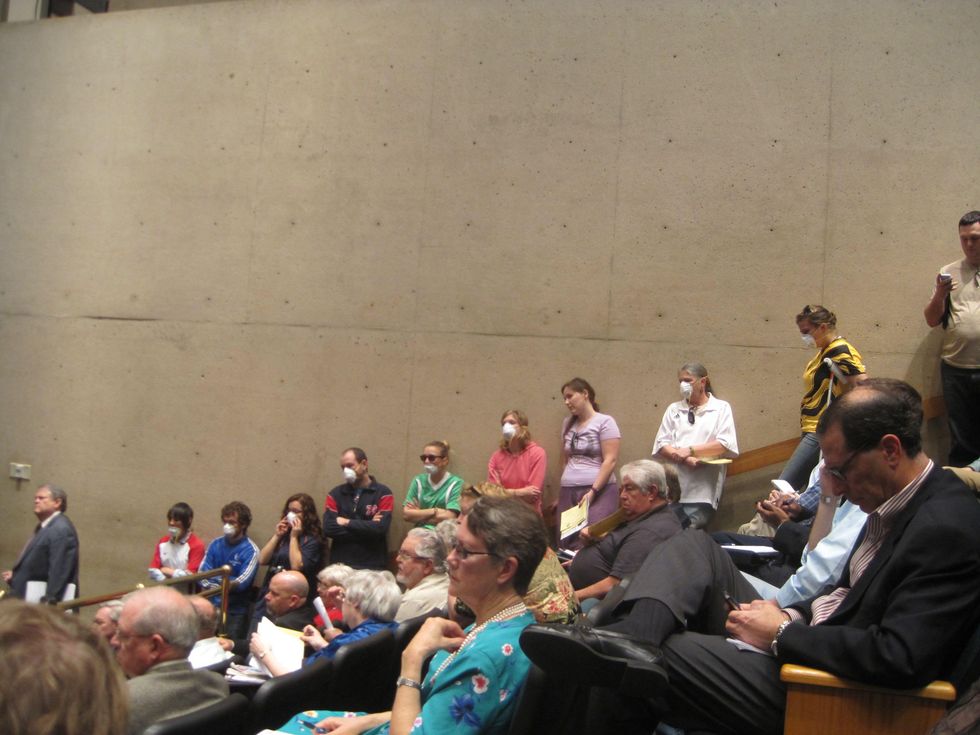 Crowd at fracking hearing