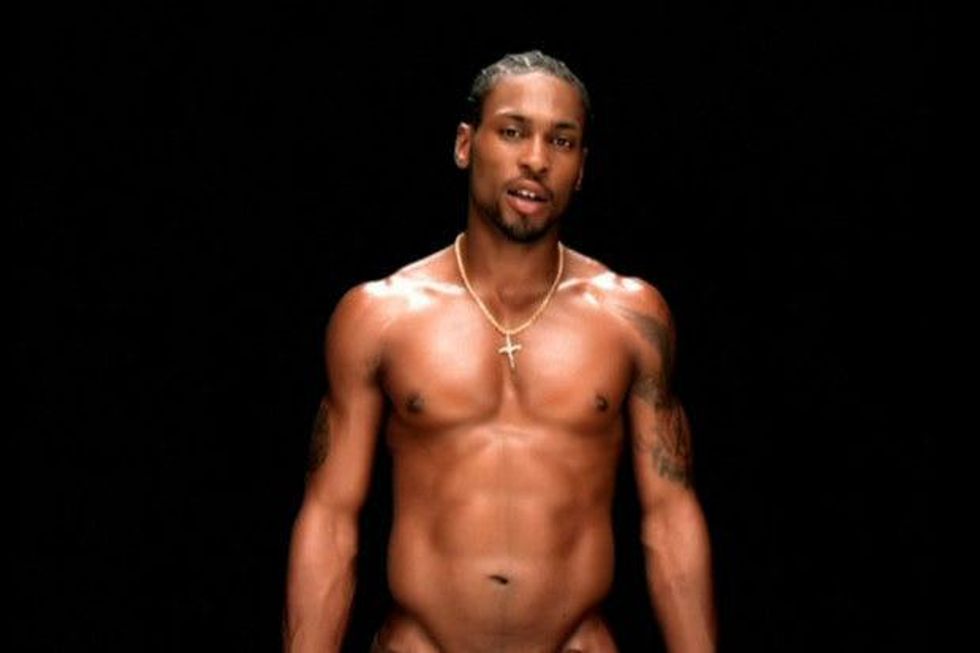 D'Angelo and his famous abs