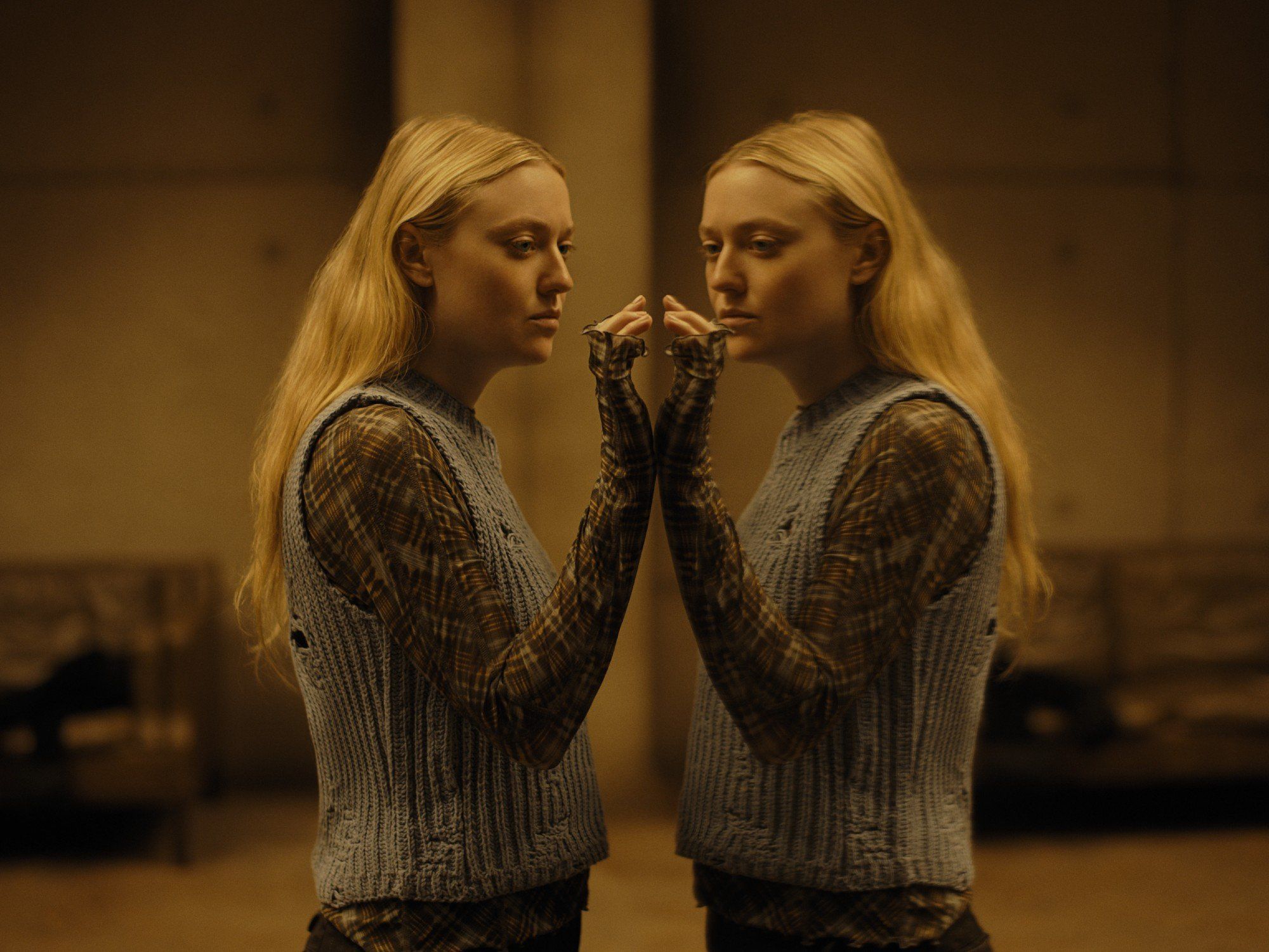 Dakota Fanning in The Watchers