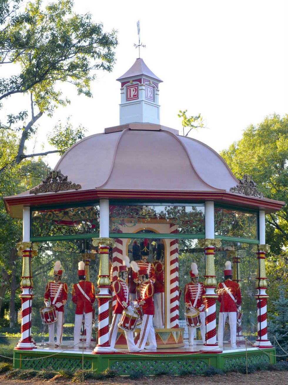 Dallas Arboretum presents 12 Days of Christmas